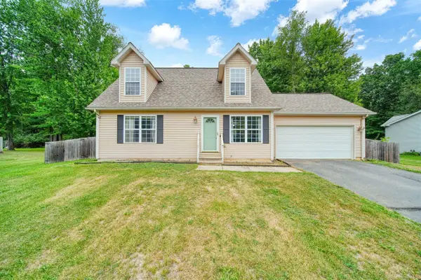 7966 Village Green, Parma, MI 49269