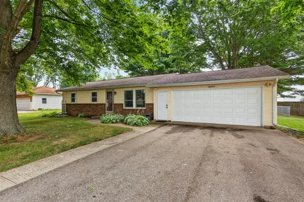 12043 S Sprinkle, Vicksburg, MI 49097
