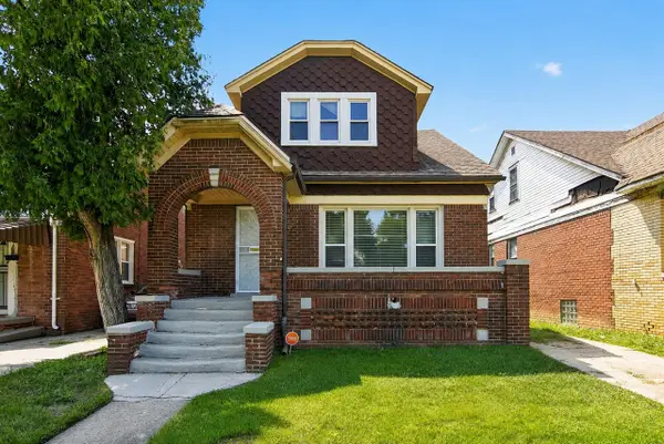 18447 Westphalia, Detroit, MI 48205