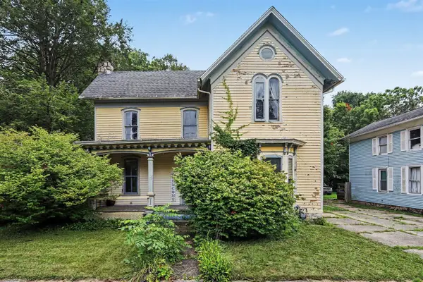 315 East, Three Rivers, MI 49093