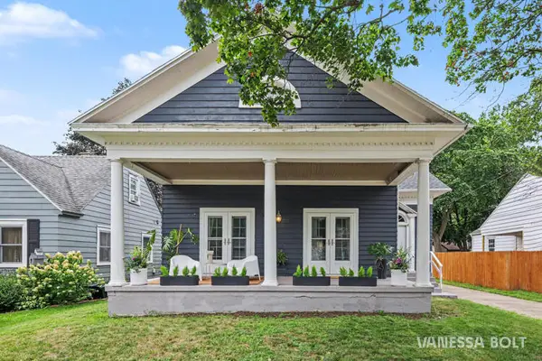 2561 Belfast, Grand Rapids, MI 49507