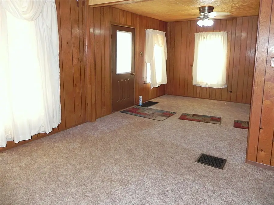322 N Lakeview, Sturgis, MI 49091 - #3