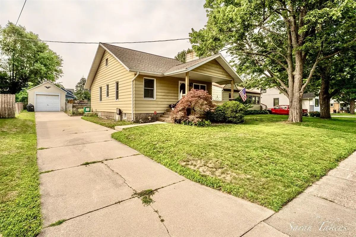 116 35th, Grand Rapids, MI 49548 - #1