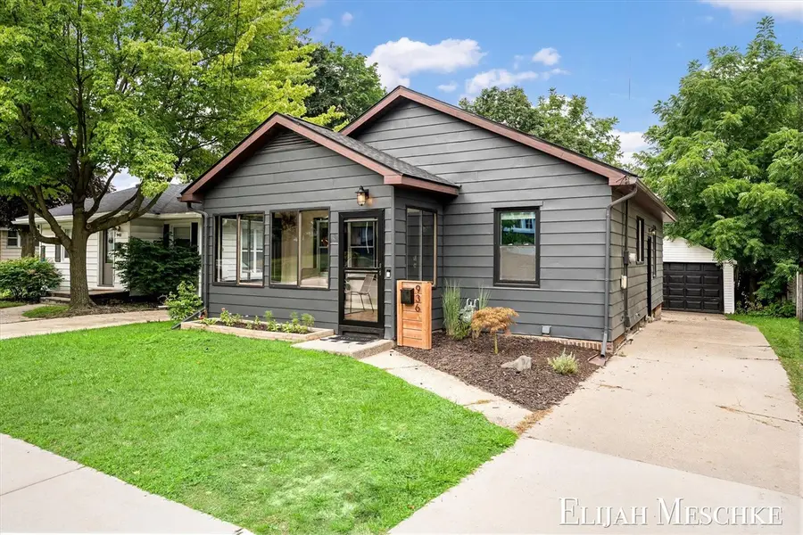 936 Valley, Grand Rapids, MI 49504 - #3