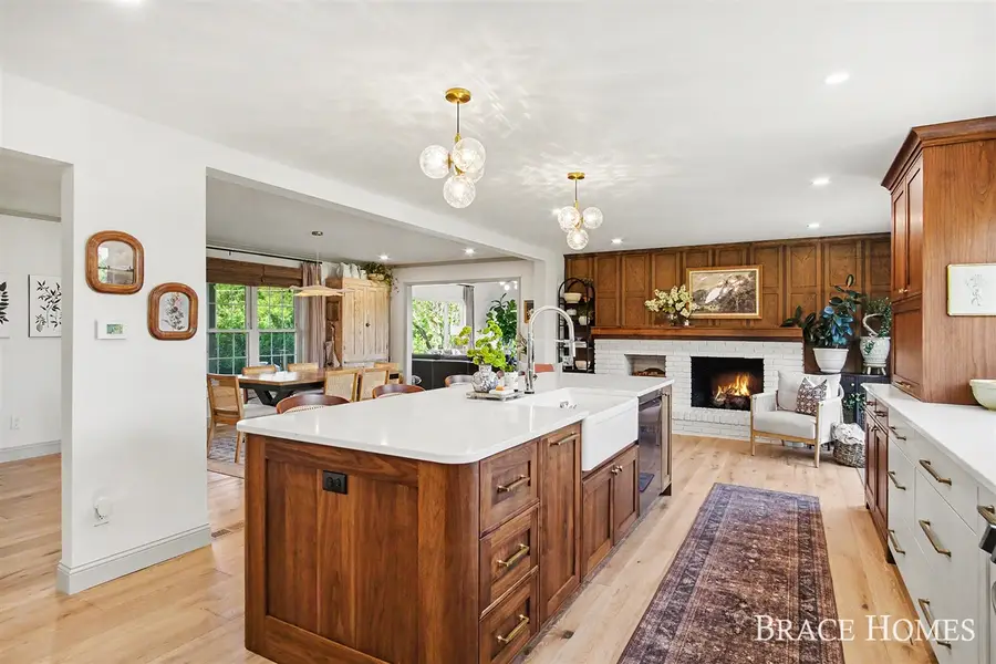 5685 11 Mile #A, Rockford, MI 49341 - #3