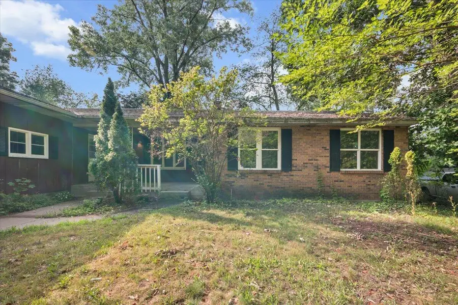 944 Lancashire, Grand Rapids, MI 49508 - #2