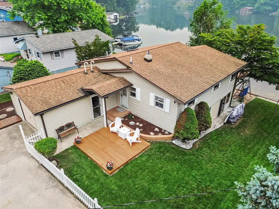 6951 W Jackson, Ludington, MI 49431 - #3