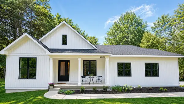 22672 W Kendaville, Pierson, MI 49339