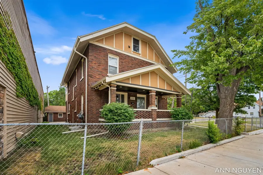 805 Cesar E. Chavez, Grand Rapids, MI 49503 - #3