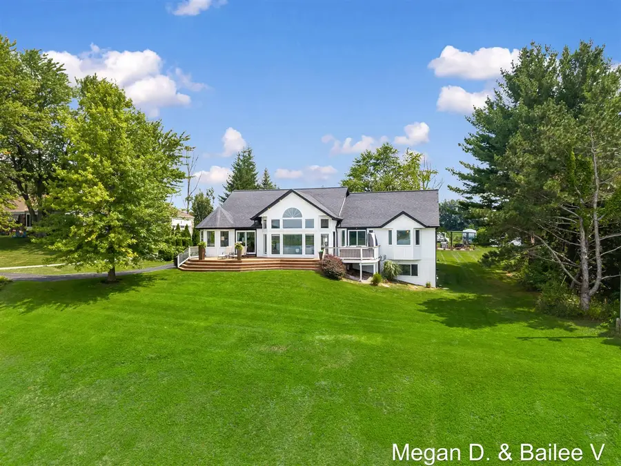 11860 5 Mile, Lowell, MI 49331 - #2