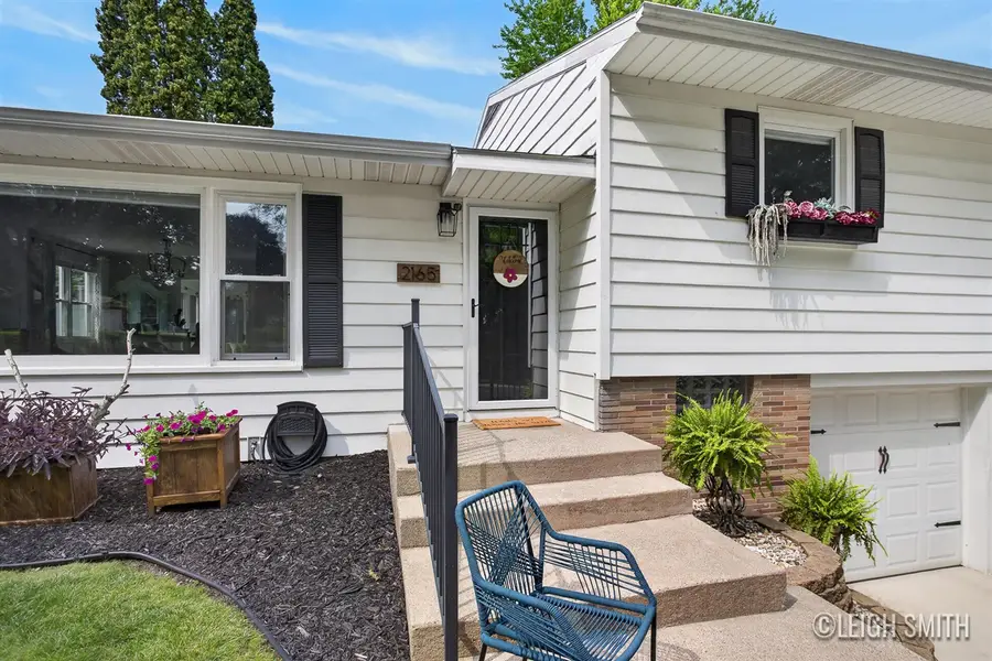 2165 Apple, Grand Rapids, MI 49504 - #3