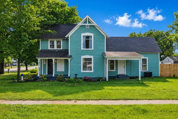 102 Pine, Paw Paw, MI 49079