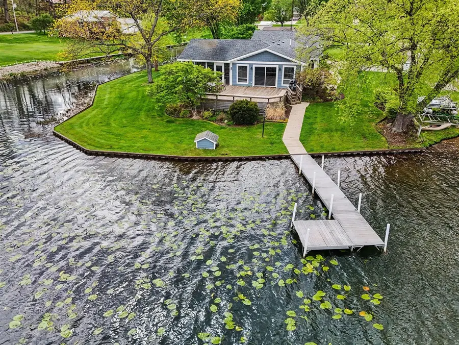 12417 Sunset Dr., Three Rivers, MI 49093 - #2