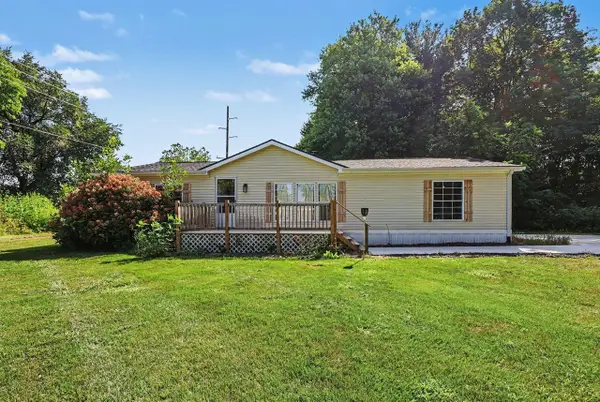 17048 Bond, Nunica, MI 49448