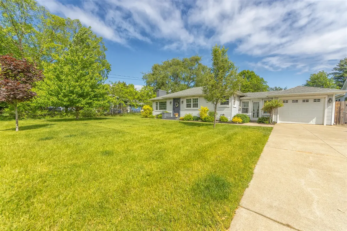 212 W Randolph, Douglas, MI 49406 - #1