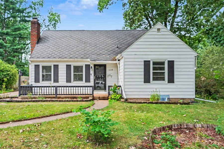 1229 N Fletcher, Kalamazoo, MI 49006 - #2