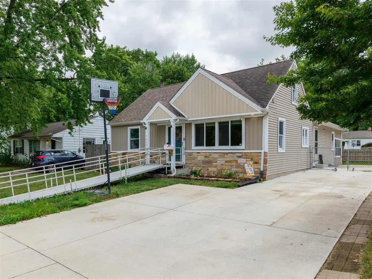 1622 Homecrest, Kalamazoo, MI 49001 - #1