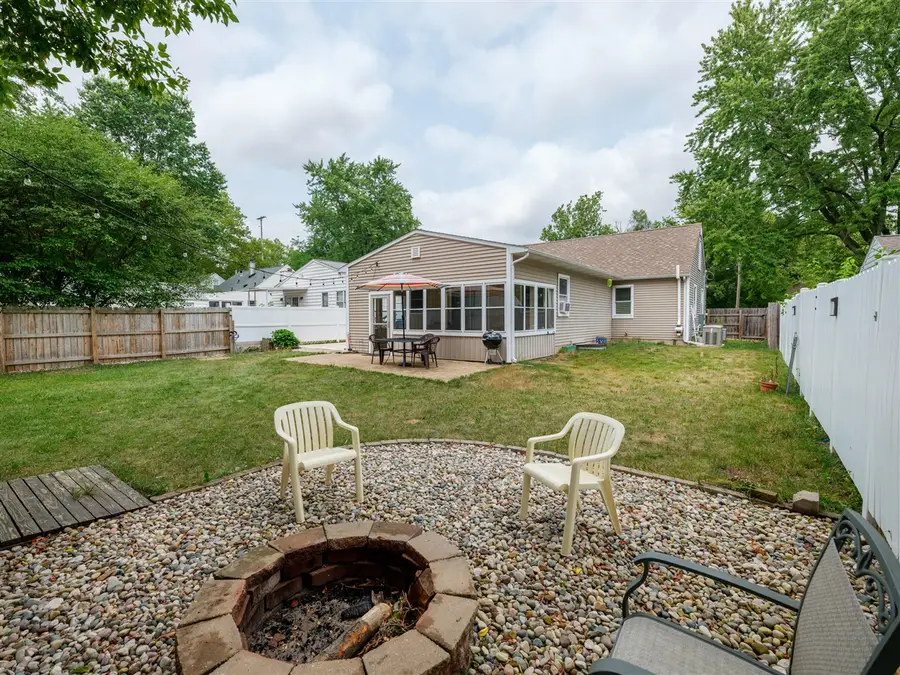 1622 Homecrest, Kalamazoo, MI 49001 - #2