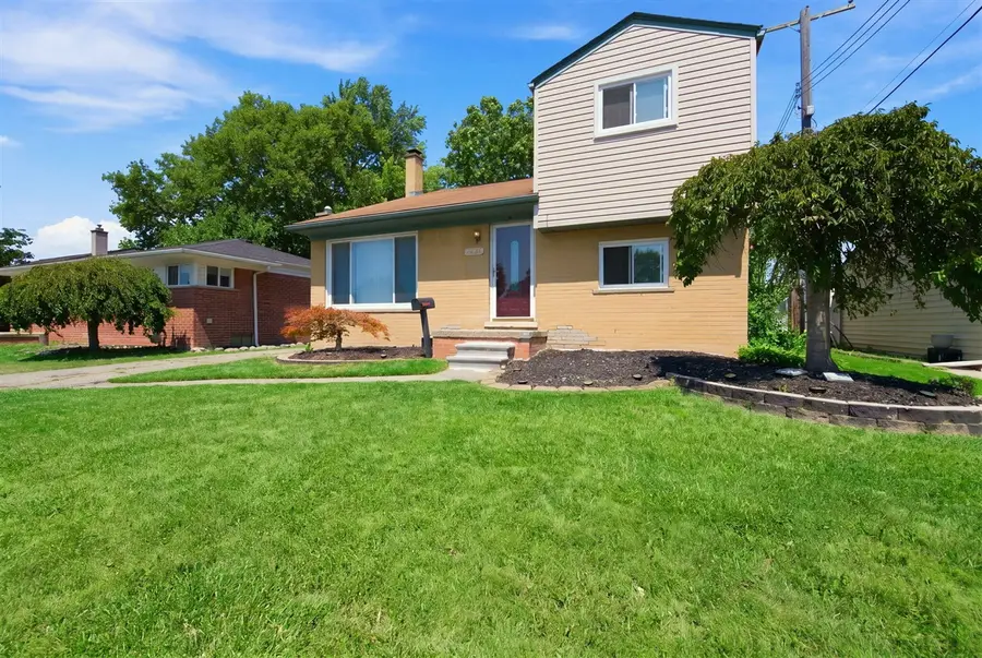 31040 Stephen, Westland, MI 48185 - #3
