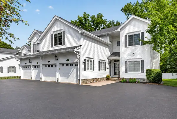 1684 Cassady, Plymouth, MI 48170