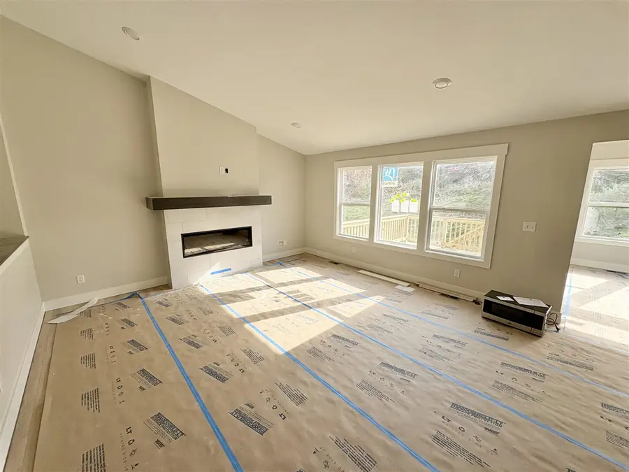8332 Kettle Oak, Alto, MI 49302 - #3