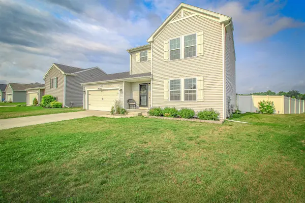 1742 Burr Pond, Vicksburg, MI 49097