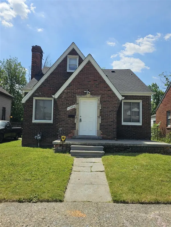 12066 Minden, Detroit, MI 48205