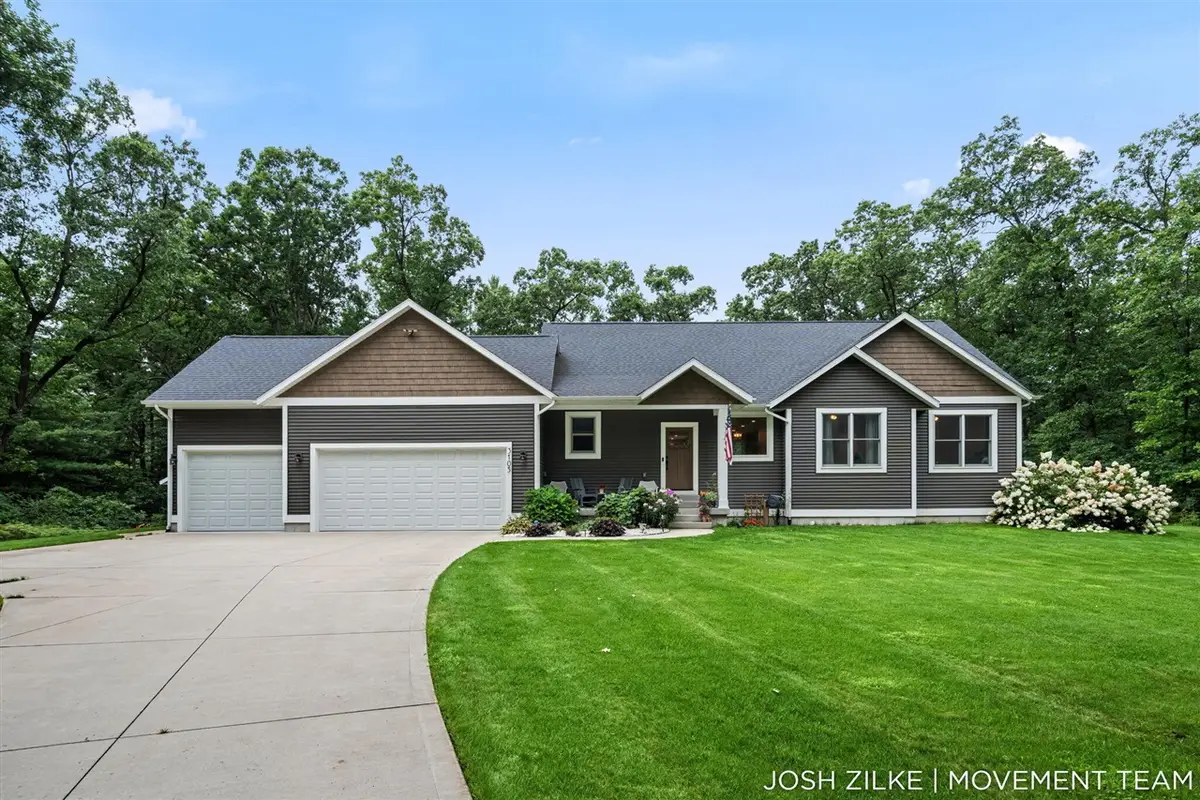 3105 Jamestown, Fruitport, MI 49415 - #1