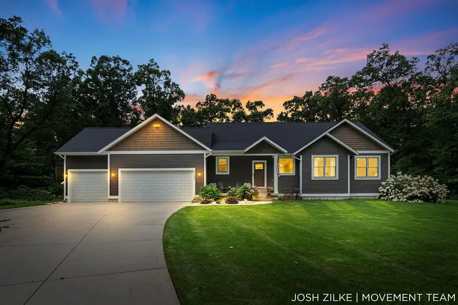 3105 Jamestown, Fruitport, MI 49415 - #2