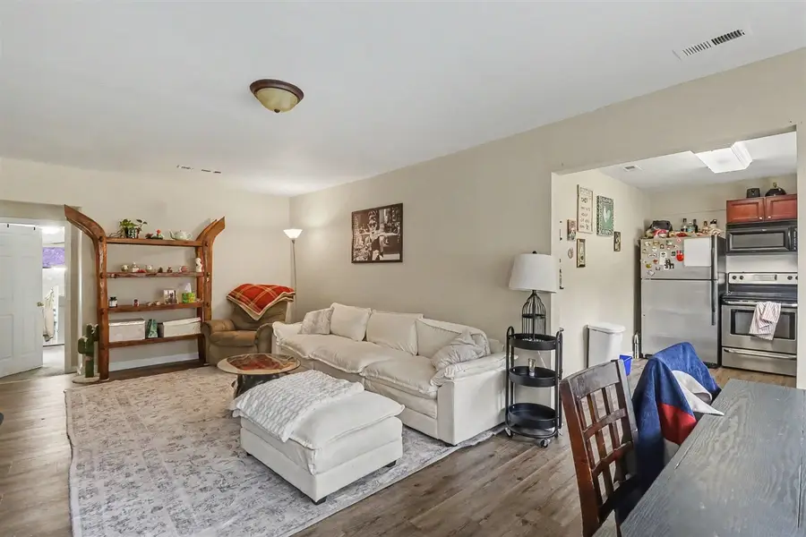 351 S Mansfield, Ypsilanti, MI 48197 - #3