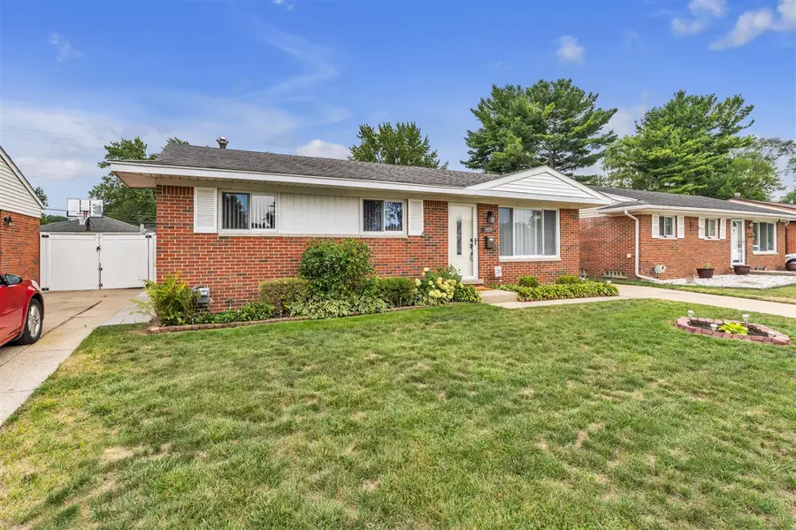 35075 Sansburn, Westland, MI 48186 - #3
