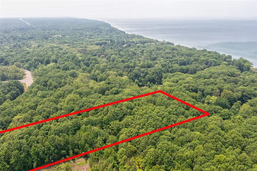 2436 Lakeshore, Fennville, MI 49408 - #2
