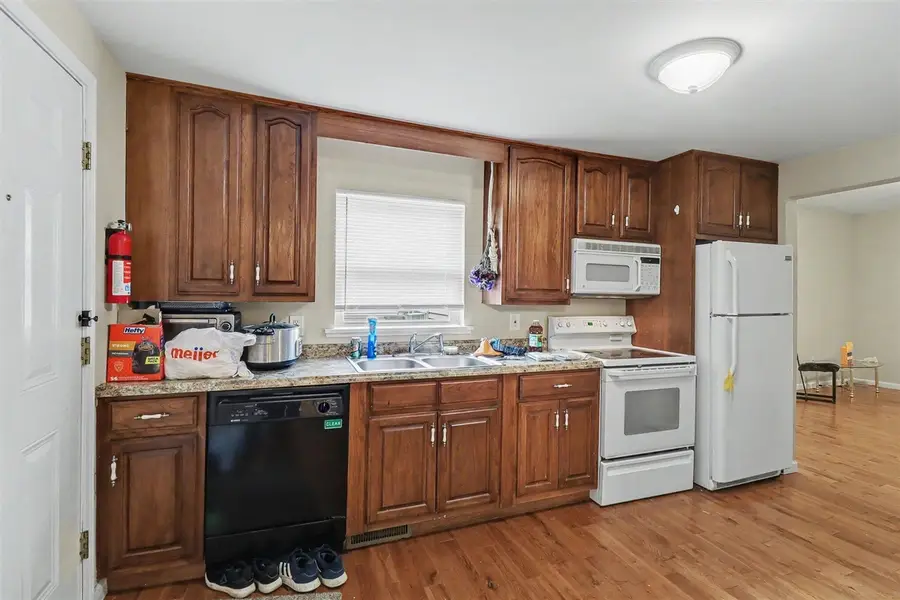 116 N Summit, Ypsilanti, MI 48197 - #3