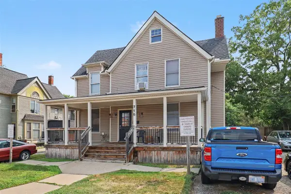 718 Lowell, Ypsilanti, MI 48197