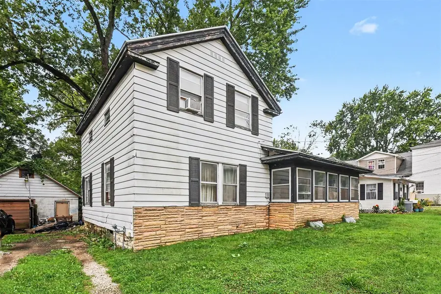109 W Chicago, Buchanan, MI 49107 - #3