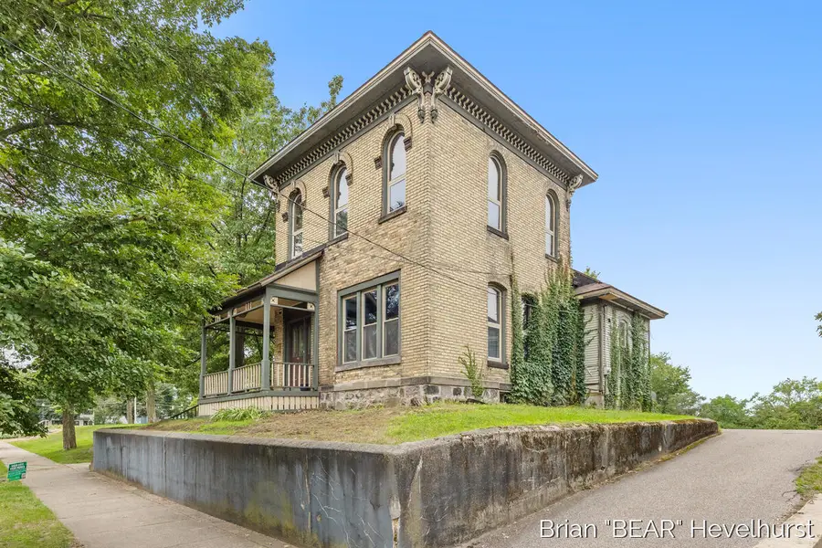 827 Fairview, Grand Rapids, MI 49503 - #2
