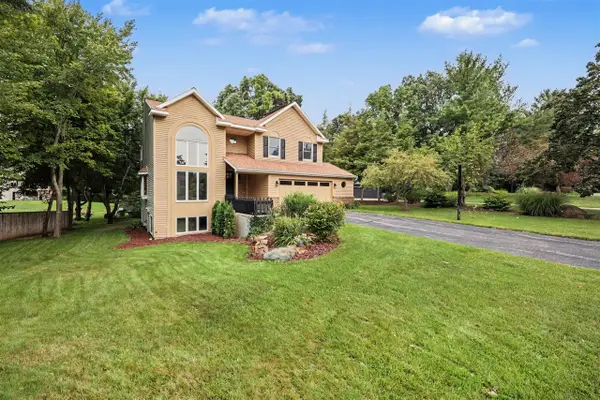 3443 Mason Lake, Grand Rapids, MI 49525
