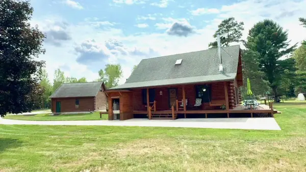 7998 Trout Haven, Evart, MI 49631
