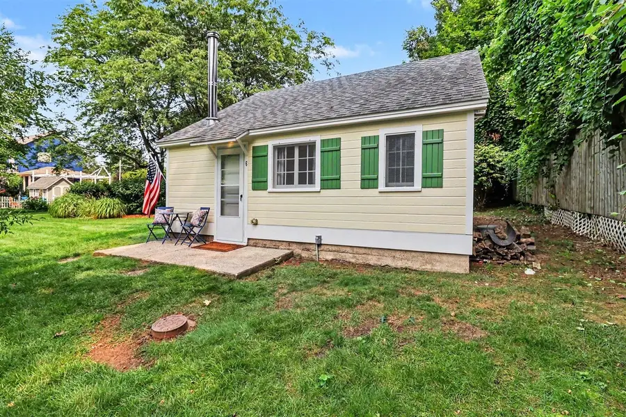 995 N Lakeshore #6, Ludington, MI 49431 - #3