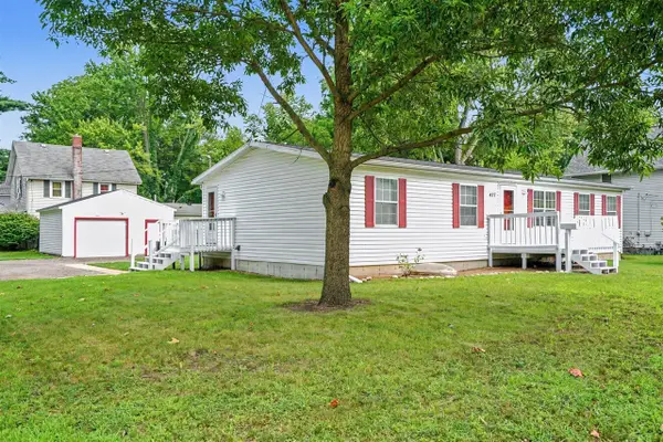 427 E Division, Dowagiac, MI 49047