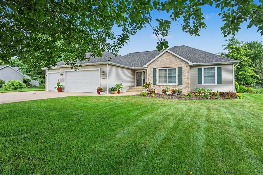 46820 Woodfield, Mattawan, MI 49071 - #2