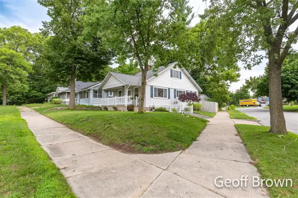 481 Graceland, Grand Rapids, MI 49505