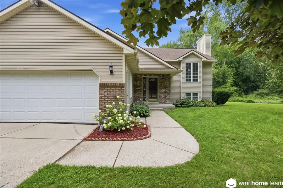 5303 Tiffany, Rockford, MI 49341 - #3