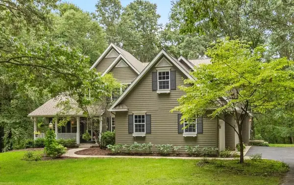 6200 Back Forty, Belmont, MI 49306