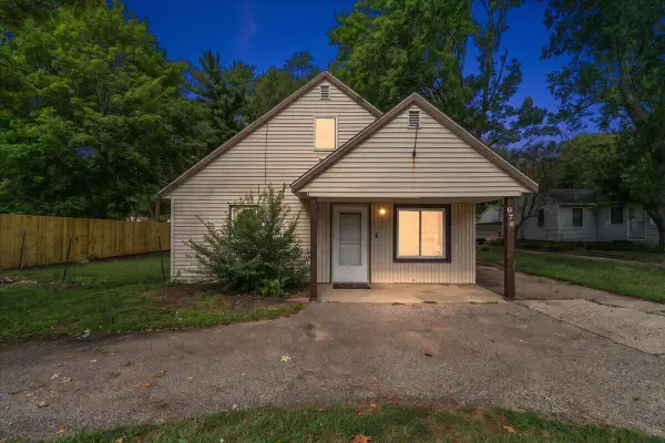 678 Butternut, Holland, MI 49424