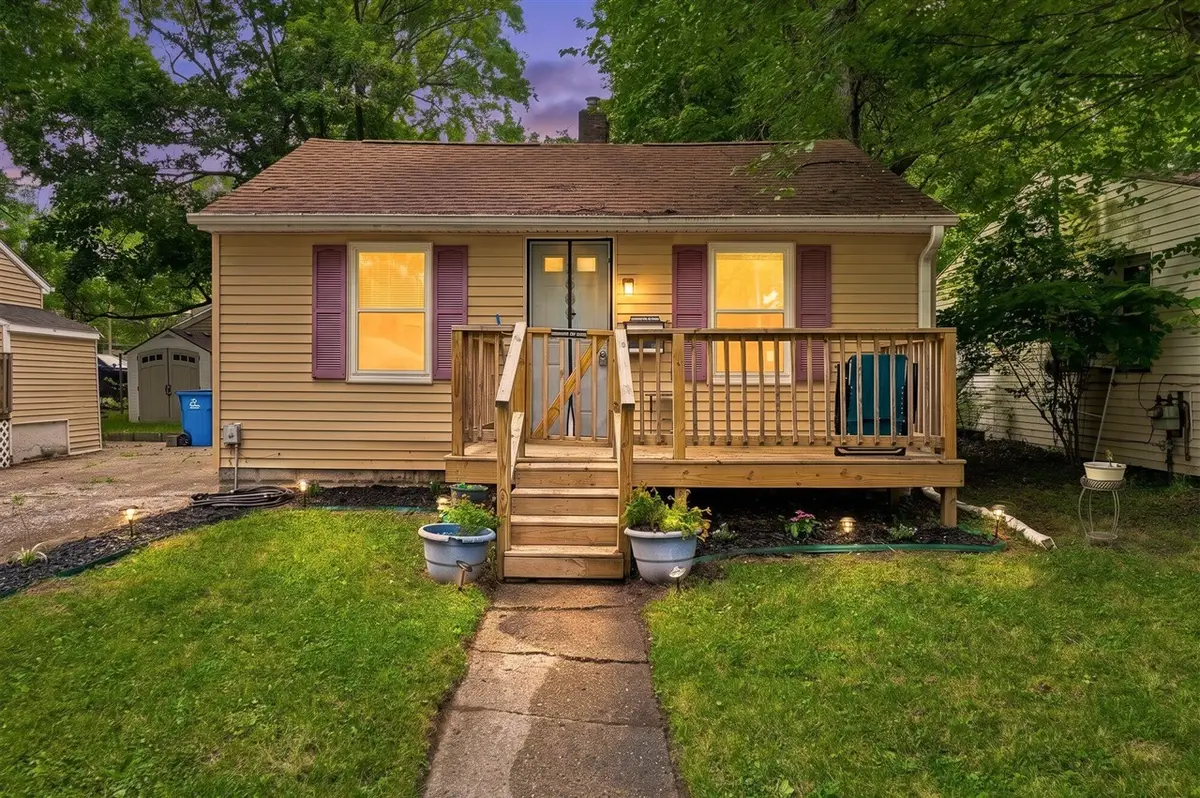3509 Hoover, Kalamazoo, MI 49008 - #1