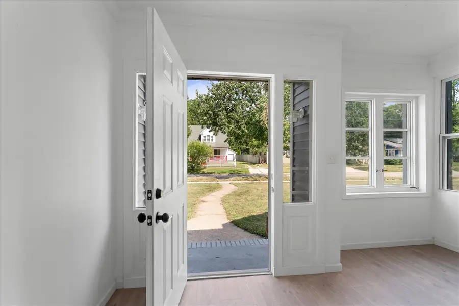 1118 Colfax, Benton Harbor, MI 49022 - #2