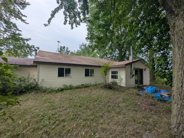 130 N 4th, Pierson, MI 49339