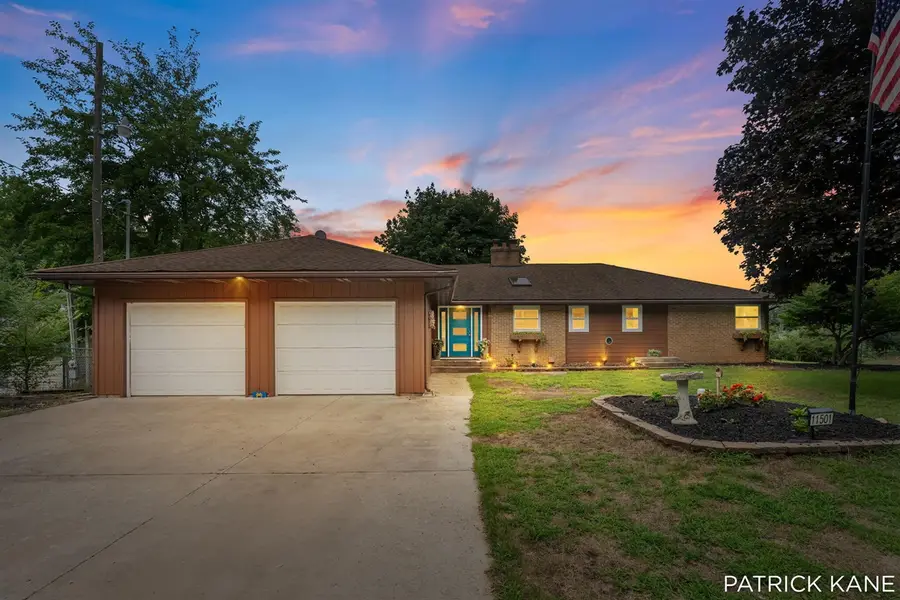11501 S West County Line, Greenville, MI 48838 - #2