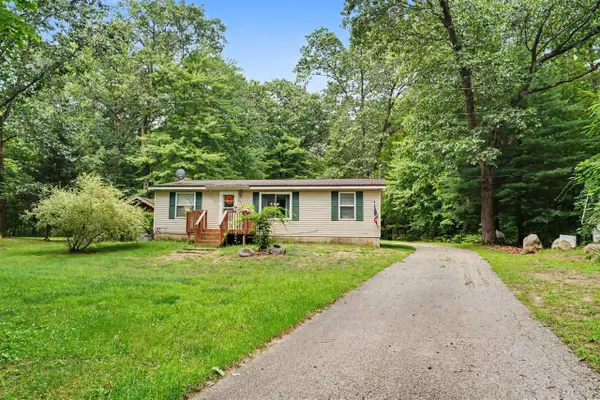 1225 S Briggs, Middleville, MI 49333